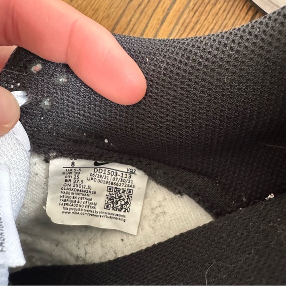 Wmns Dunk Low - ‘White Black' - Picture 6 of 7